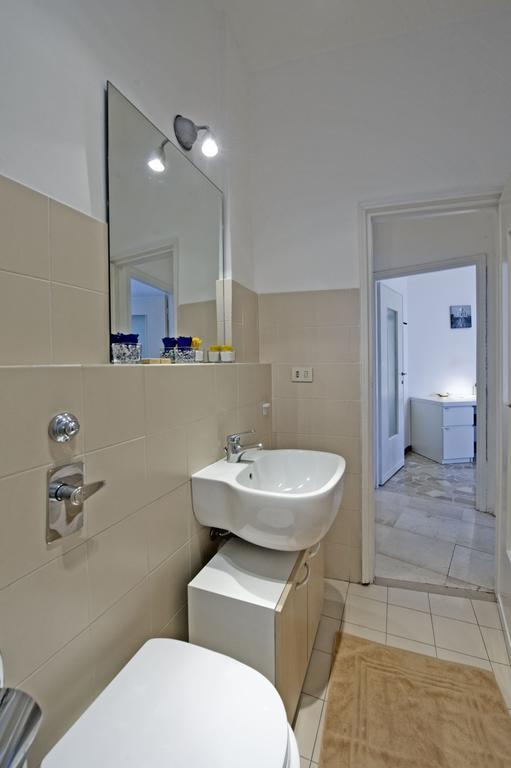 Apartment Chiesarossa Milan Bilik gambar